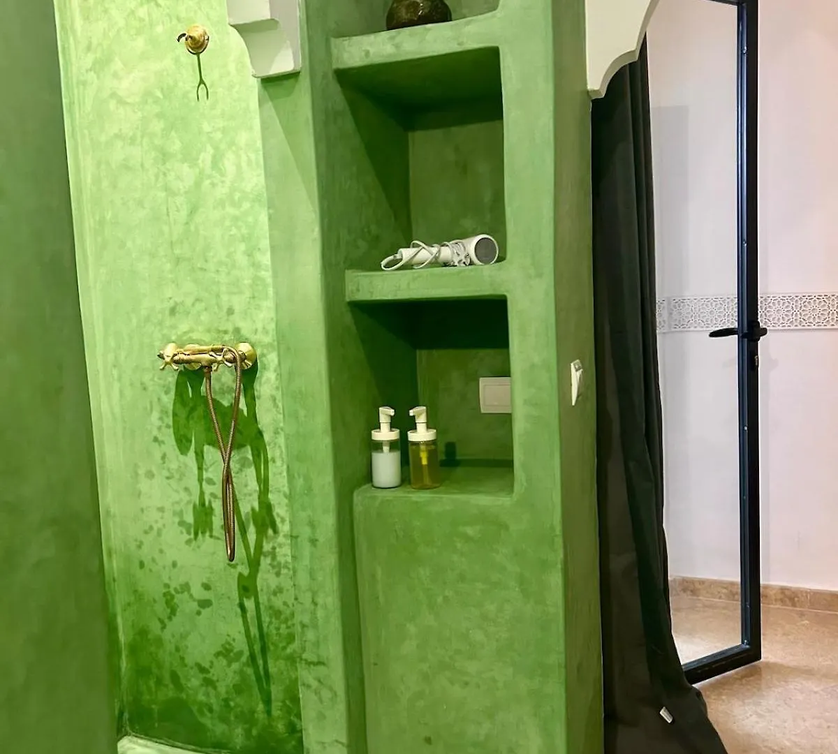 Riad Privatisation, Heated Pool Marrakesh Morocco